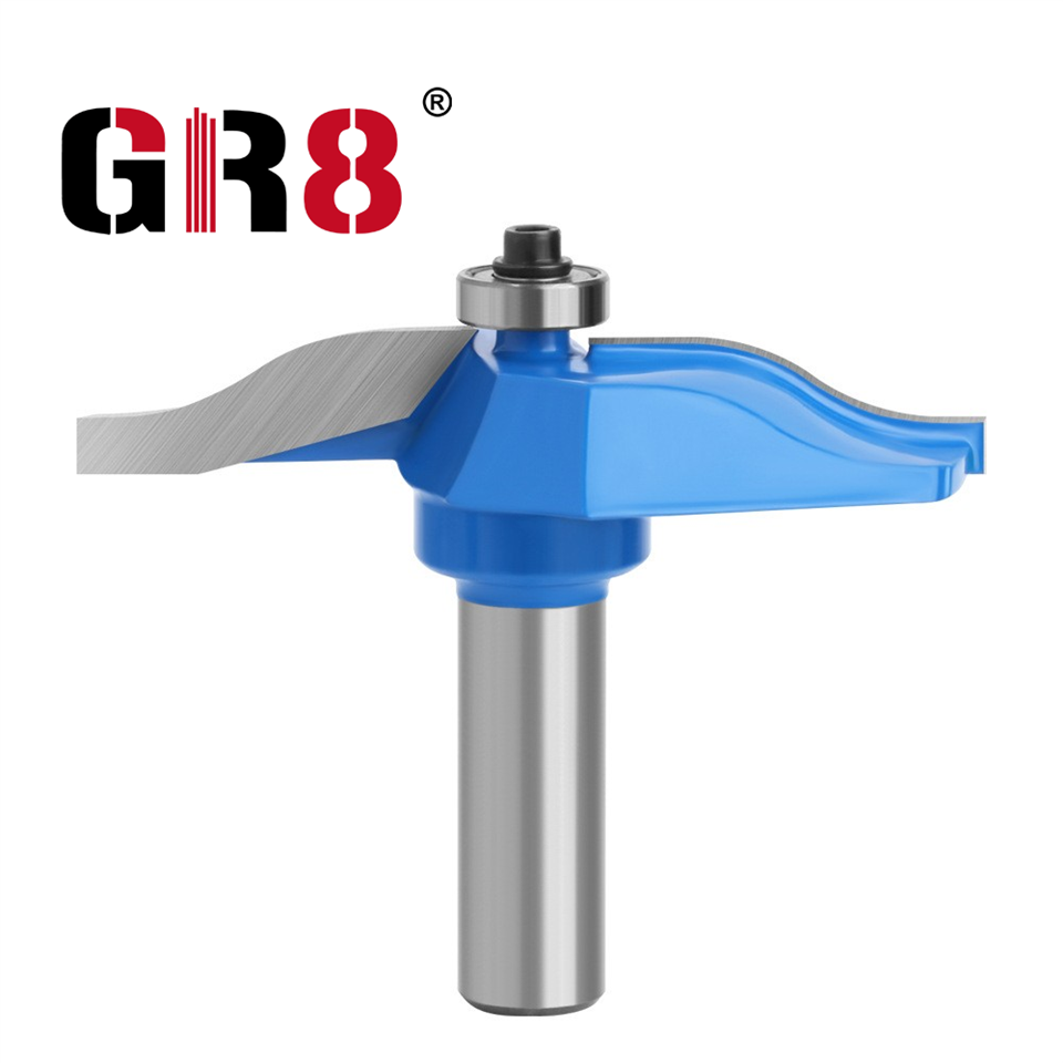 אוגי הרים את סיבוב הפאנל